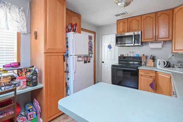 1395 WESTERN AVENUE, Green Bay, WI 54303