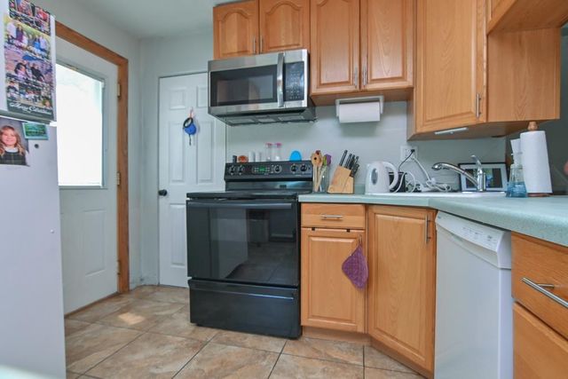 1395 WESTERN AVENUE, Green Bay, WI 54303