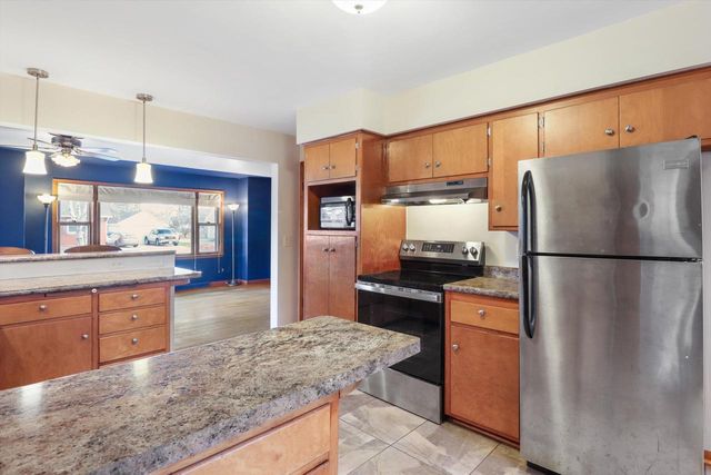 555 Edison Street, Waterloo, WI 53594