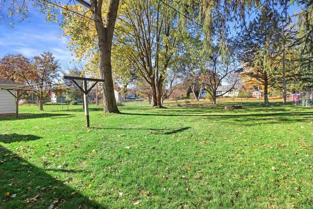 555 Edison Street, Waterloo, WI 53594