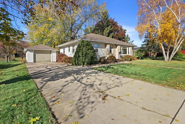 555 Edison Street, Waterloo, WI 53594