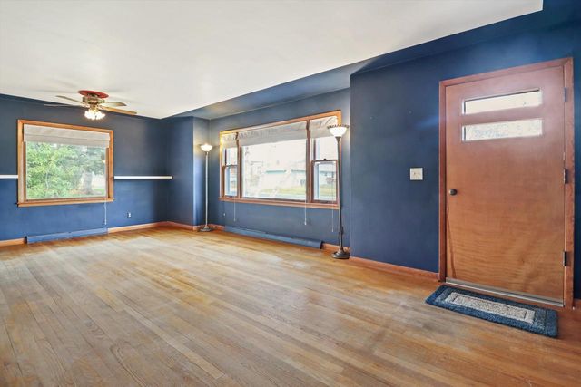 555 Edison Street, Waterloo, WI 53594