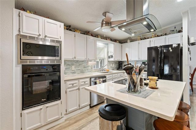 3120 POND HOLLOW STREET, Wesley Chapel, FL 33543