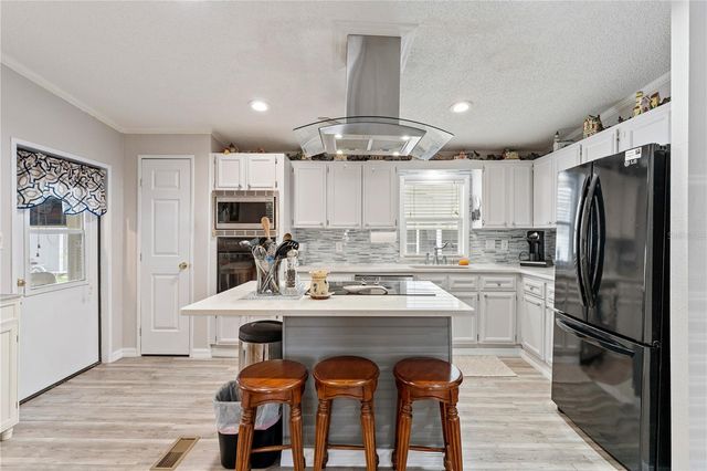 3120 POND HOLLOW STREET, Wesley Chapel, FL 33543