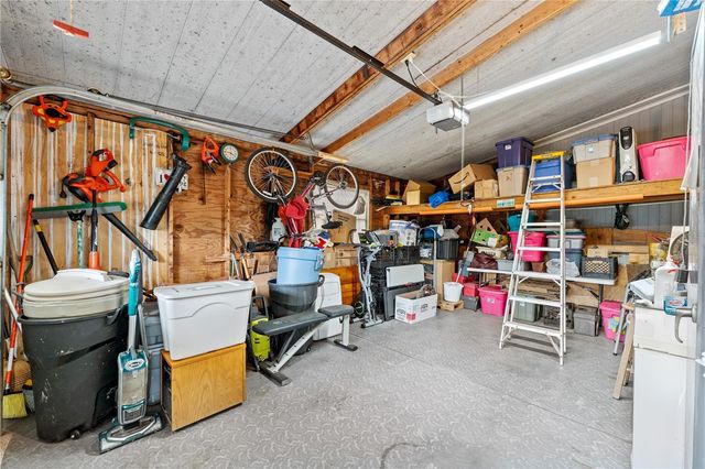 3120 POND HOLLOW STREET, Wesley Chapel, FL 33543