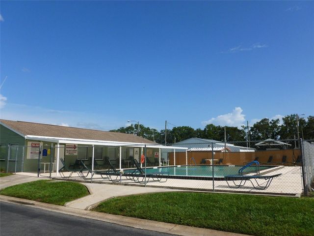 3120 POND HOLLOW STREET, Wesley Chapel, FL 33543