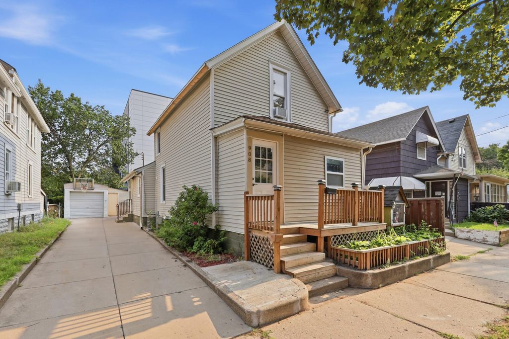 908 19th Avenue NE, Minneapolis, MN 55418 — photo 3