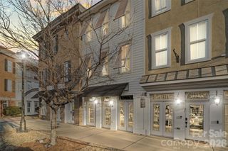 2060 Ayrsley Town Boulevard, Charlotte, NC 28273