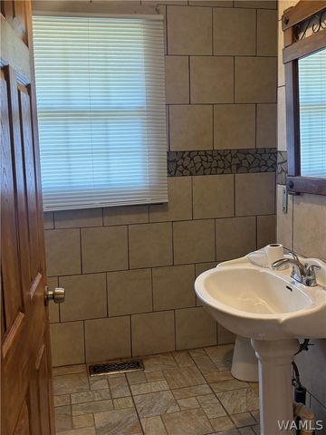 2810 Winters, Tuscaloosa, AL 35405