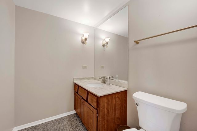 6628 Davis Street, Morton Grove, IL 60053