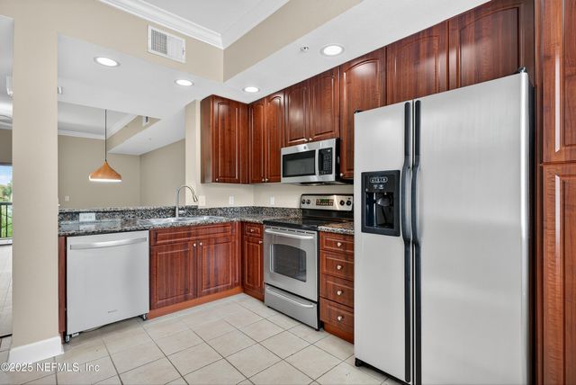 9745 TOUCHTON Road 1625, Jacksonville, FL 32246