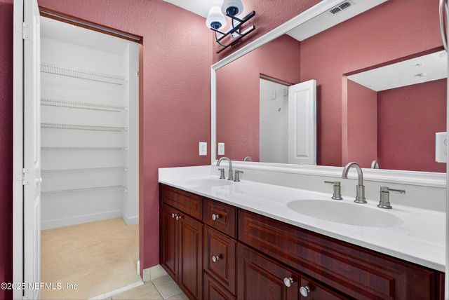 9745 TOUCHTON Road 1625, Jacksonville, FL 32246