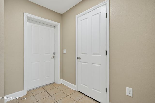9745 TOUCHTON Road 1625, Jacksonville, FL 32246