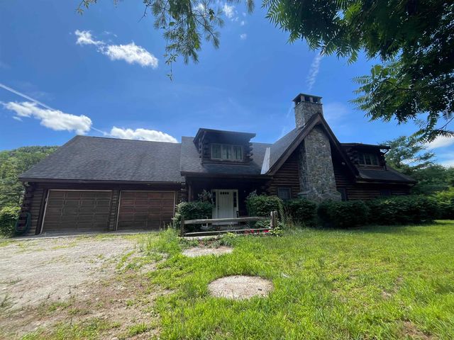 1104 Main Street, Cavendish, VT 05142