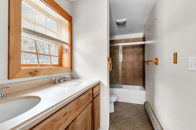 1104 Main Street, Cavendish, VT 05142