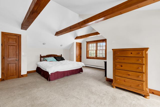 1104 Main Street, Cavendish, VT 05142