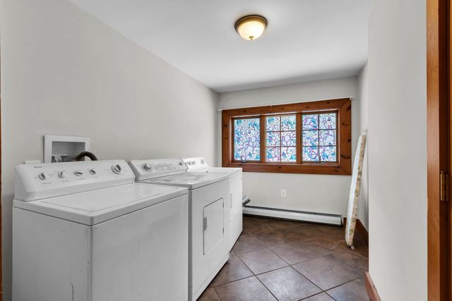 1104 Main Street, Cavendish, VT 05142
