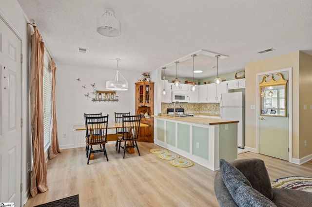 26 Bear Grass Court, Greenville, SC 29605
