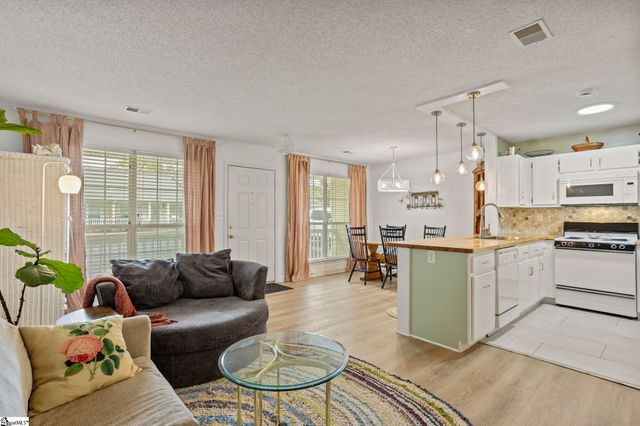 26 Bear Grass Court, Greenville, SC 29605