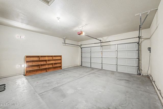 1068 W GLENMERE Drive, Chandler, AZ 85224