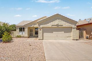 1068 W GLENMERE Drive, Chandler, AZ 85224