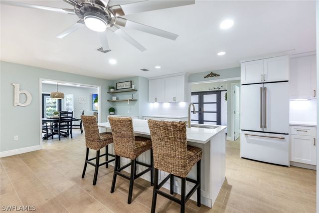 27234 Jolly Roger LN, Bonita Springs, FL 34135