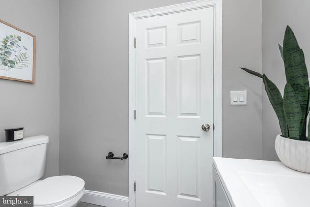 4905 CHALGROVE AVE, Baltimore, MD 21215