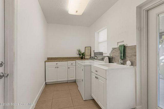 240 Avenida Central, Indialantic, FL 32903