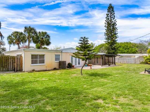 240 Avenida Central, Indialantic, FL 32903