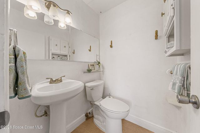 240 Avenida Central, Indialantic, FL 32903