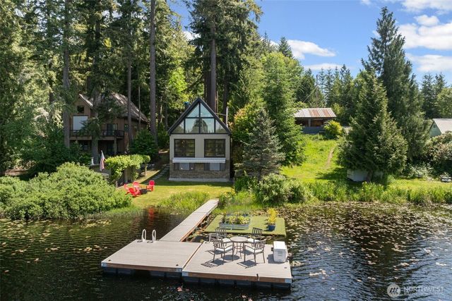 8530 E Lake Cochran Road, Monroe, WA 98272