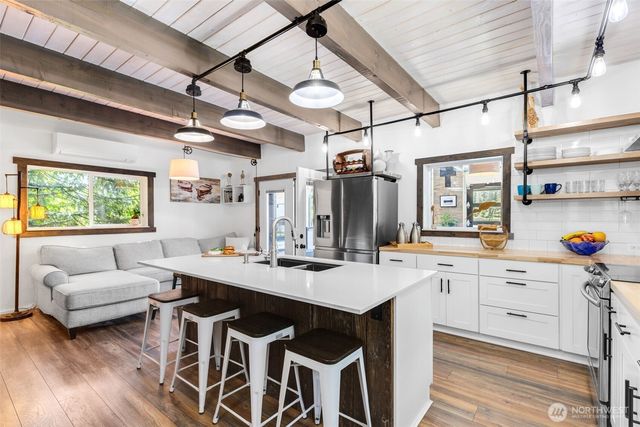 8530 E Lake Cochran Road, Monroe, WA 98272