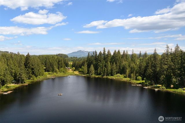 8530 E Lake Cochran Road, Monroe, WA 98272