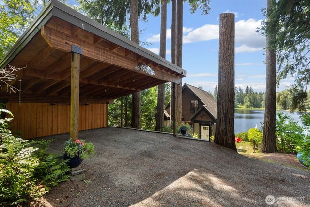 8530 E Lake Cochran Road, Monroe, WA 98272