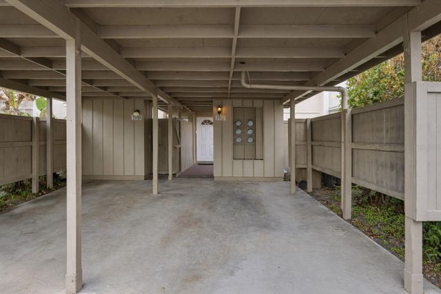 7912 CEDAR DRIVE 7912, Temple Terrace, FL 33637