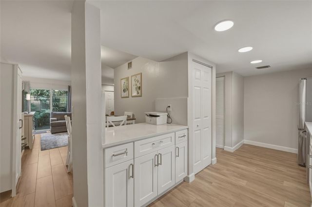 7912 CEDAR DRIVE 7912, Temple Terrace, FL 33637