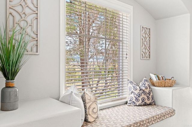 12041 Tivoli Park Row 1, San Diego, CA 92128