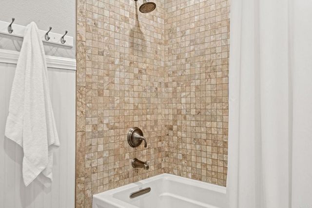 12041 Tivoli Park Row 1, San Diego, CA 92128