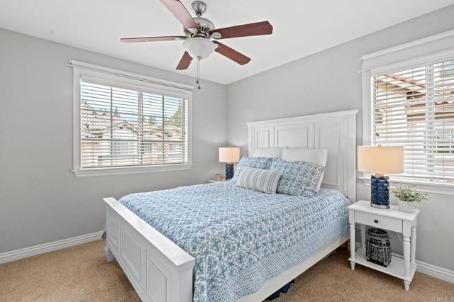 12041 Tivoli Park Row 1, San Diego, CA 92128