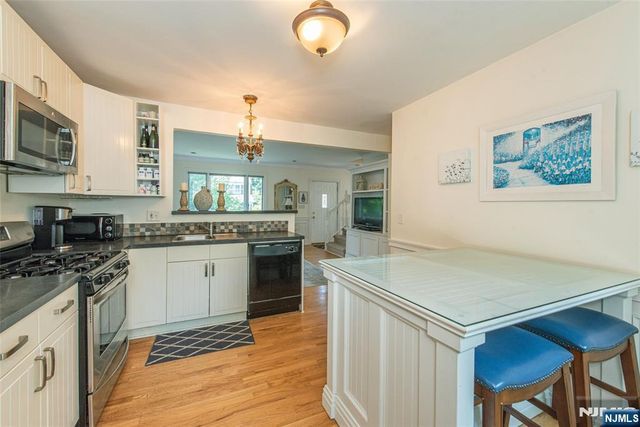 9 Woodmere Road, West Caldwell, NJ 07006