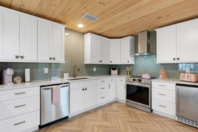 8390 LITTLE GASPARILLA ISLAND, Placida, FL 33946