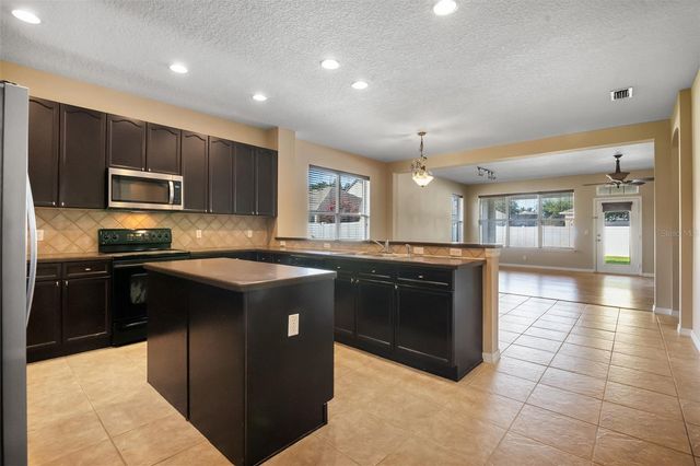 6648 HELSTON LANE, Windermere, FL 34786