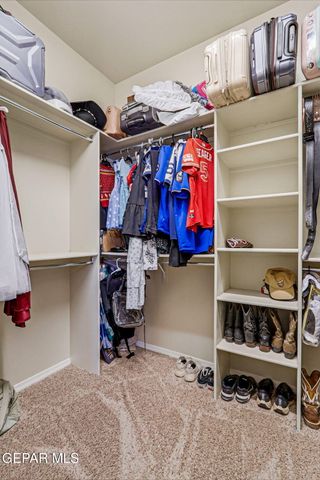 5417 ROBERTO AVALOS Court, El Paso, TX 79934