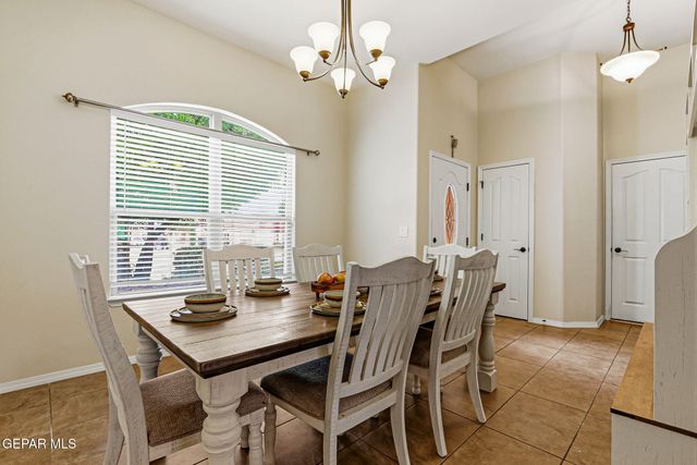 5417 ROBERTO AVALOS Court, El Paso, TX 79934