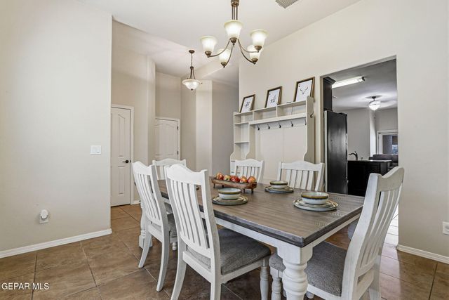 5417 ROBERTO AVALOS Court, El Paso, TX 79934