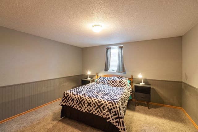 1367 County 25, La Crescent, MN 55947