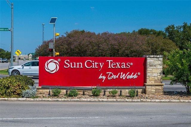 201 Paint Creek LN, Georgetown, TX 78633