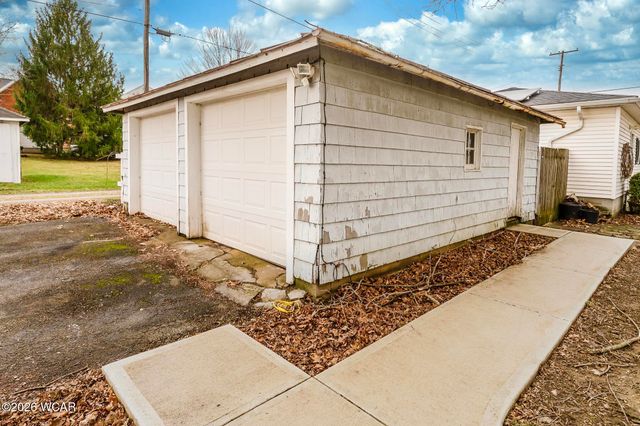 151 S Lawn Avenue, Bluffton, OH 45817