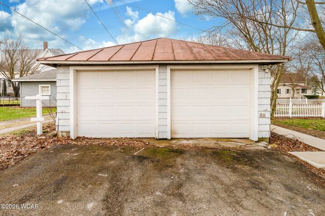 151 S Lawn Avenue, Bluffton, OH 45817