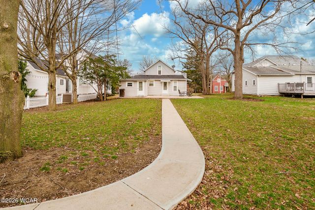 151 S Lawn Avenue, Bluffton, OH 45817